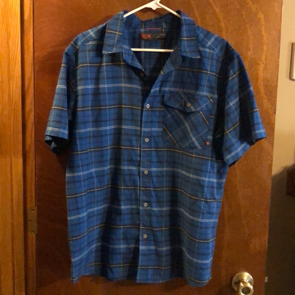 Mountain Hardware Short Sleeved Button down